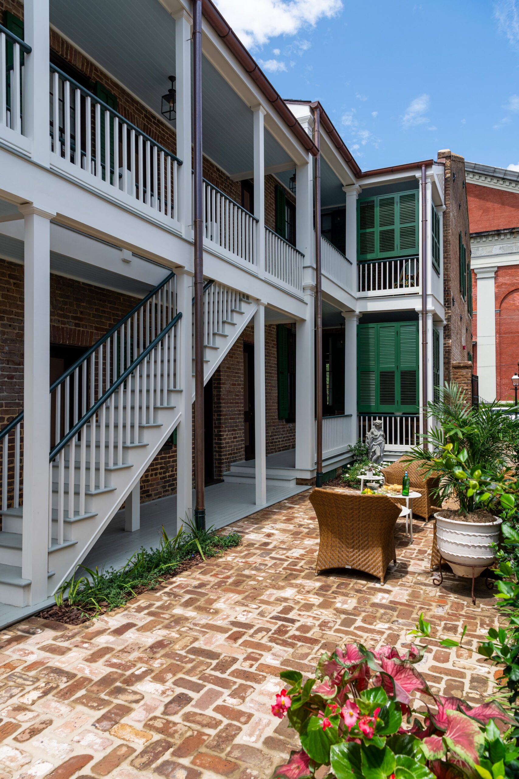 The Chighizola House courtyard